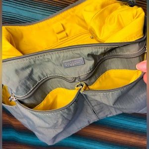 Baggallini Everywhere Bagg (old style)